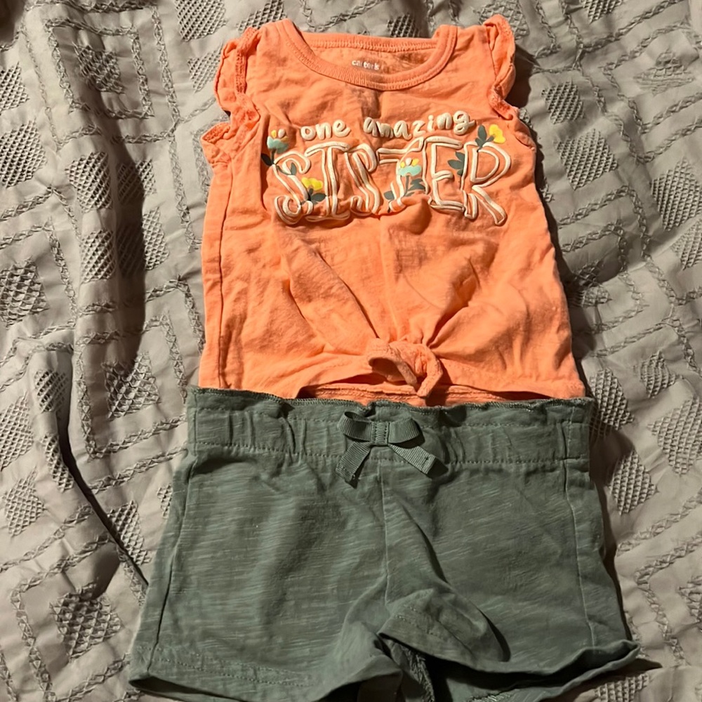 Carter’s outfit 9 months